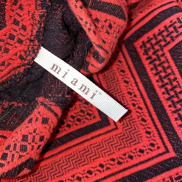 Womens Miami Sz M circle skater mini skirt chevron pattern size medium - Picture 3 of 7